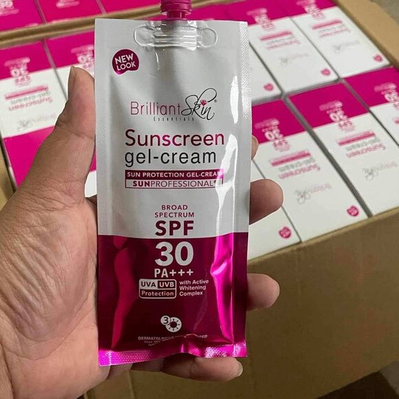 Brilliant Skin Essentials Sunscreen Gel-cream  SPF30 (50g) - Picture 1 of 3